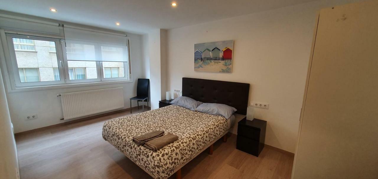 Cerca De Riazor, 3 Habitaciones, Impecable A Coruña Buitenkant foto